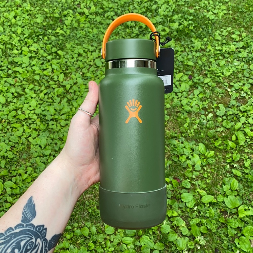 Brand new LIMITED EDITION Hydro Flask!